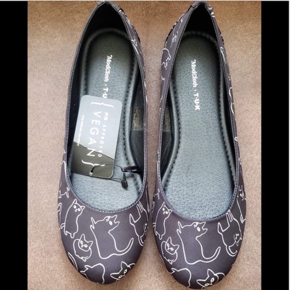 Modcloth Shoes - Modcloth X T.U.K Cat Flats New